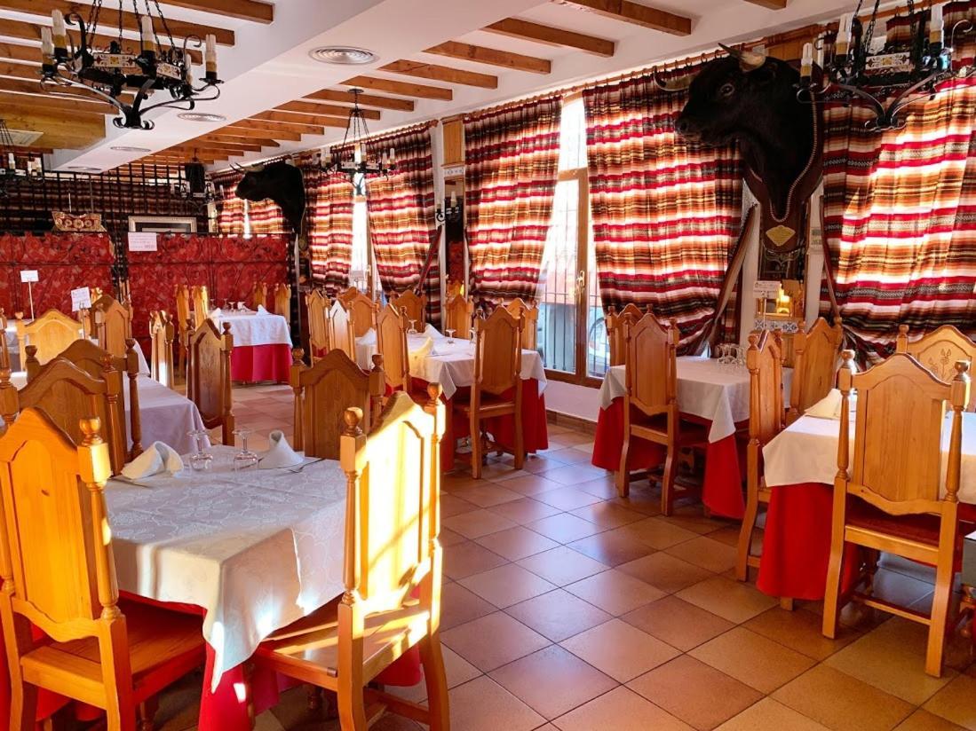 Hotel Flor De La Mancha La Roda Eksteriør bilde
